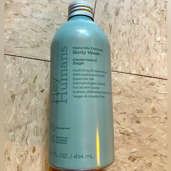 NWT Hey Humans Naturally Derived Body Wash 14oz Cedwarwood Sage 14oz - Picture 1 of 2